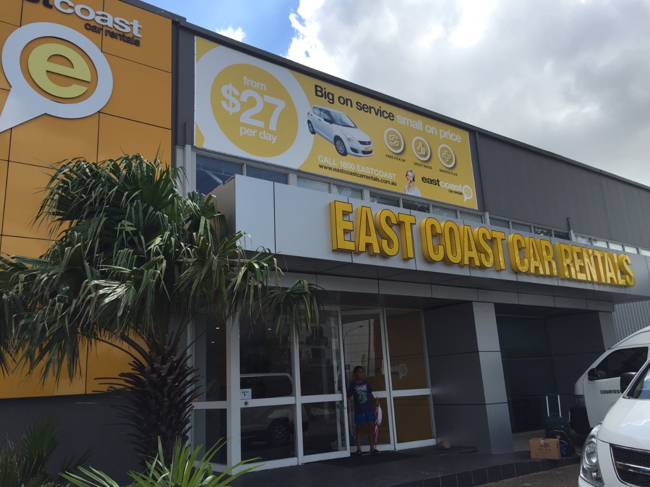 East Coast-Melbourne Airport-29883-store