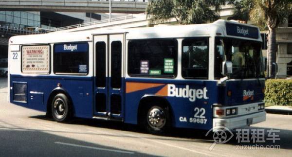 Budget-Los Angeles International Airport-18809-feeder_bus
