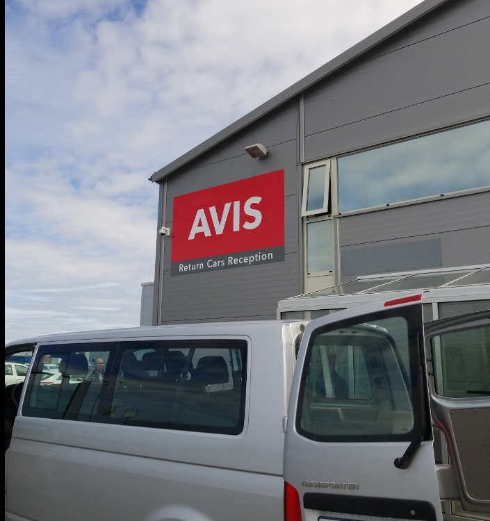 AVIS-Keflavik International Airport-12555-dropoff_guide